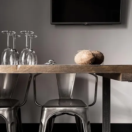 Lejlighedshotel Too-good