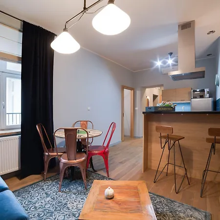 Lejlighedshotel Too-good