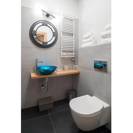 Lejlighedshotel Too-good 4*