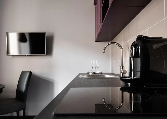 Aparthotel Too-good 4*