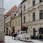 Апарт-отель Too-Good Premium Apartments