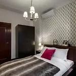 Too-Good Premium Apartments 4*