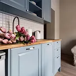 Апарт-отель Too-Good Premium Apartments