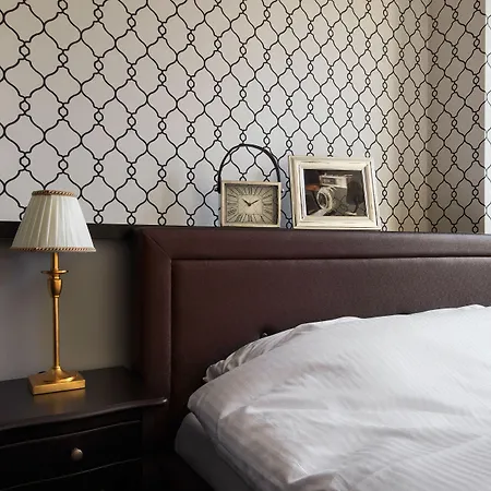 Too-good Premium Apart Otel