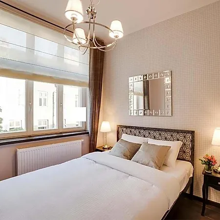 Aparthotel Too-good Premium 4*