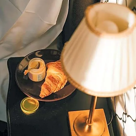 Too-good Premium Apart-hotel